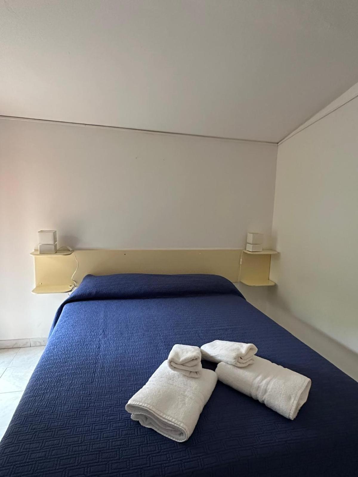 Villaggio Alberghiero Da Pepe Marina di Camerota Ngoại thất bức ảnh